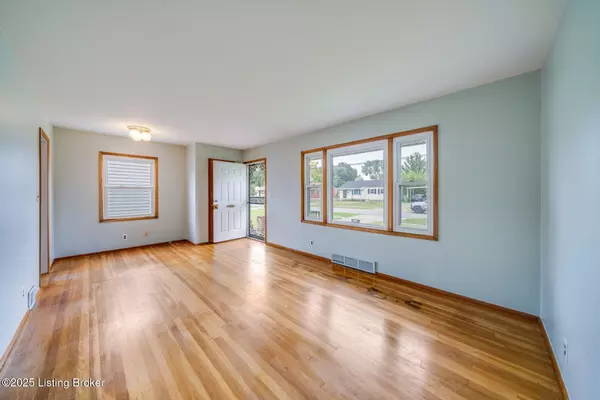 Louisville, KY 40214,405 E Southside Ct