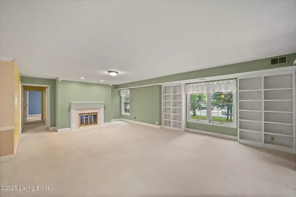 Louisville, KY 40223,10339 Shelbyville Rd