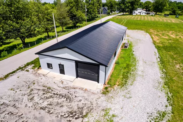 Waddy, KY 40076,577 Peytona Beach Rd