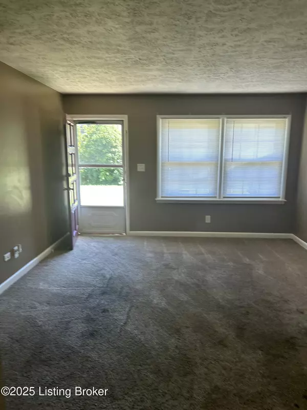 Louisville, KY 40299,3504 Charlane Pkwy