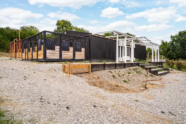 Louisville, KY 40291,10503 1/2 Bardstown Bluff Rd