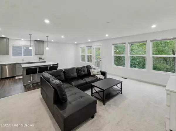 Mt Washington, KY 40047,147 Blue Ridge Cir