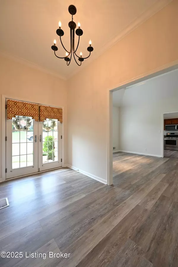 Goshen, KY 40026,1015 Barbizon Dr