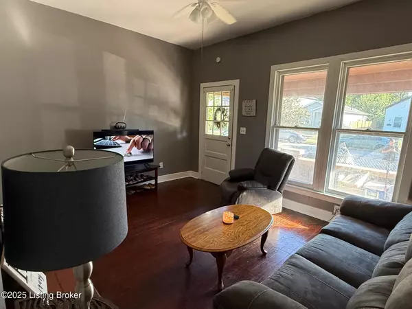 Louisville, KY 40212,2419 Montgomery St