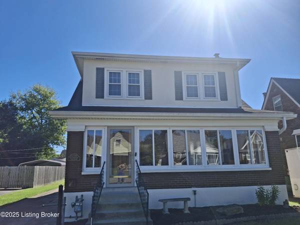 1206 Bourbon Ave, Louisville, KY 40213