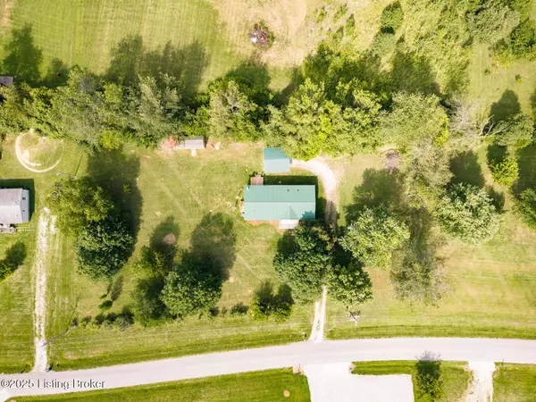 Ekron, KY 40117,285 Medley Dr