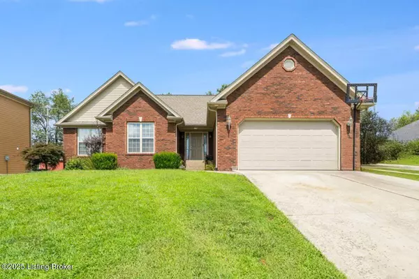 205 Saddleback Dr, Charlestown, IN 47111