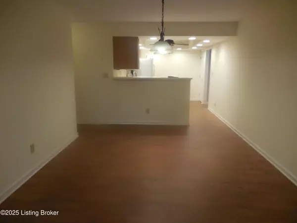 La Grange, KY 40031,125 Azalea Ct