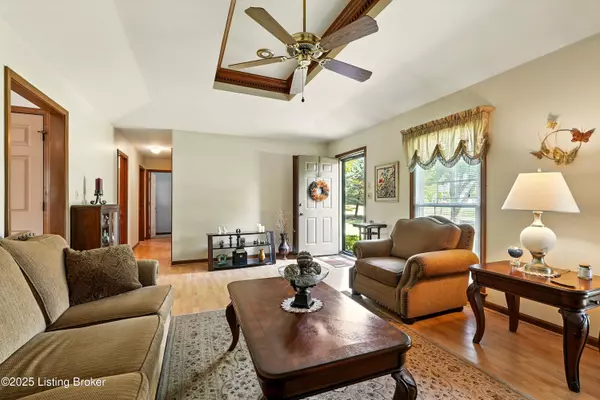 Goshen, KY 40026,12001 Alpine WAY