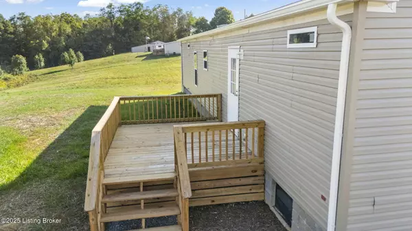 Sanders, KY 41083,3459 Knox Lillard Rd