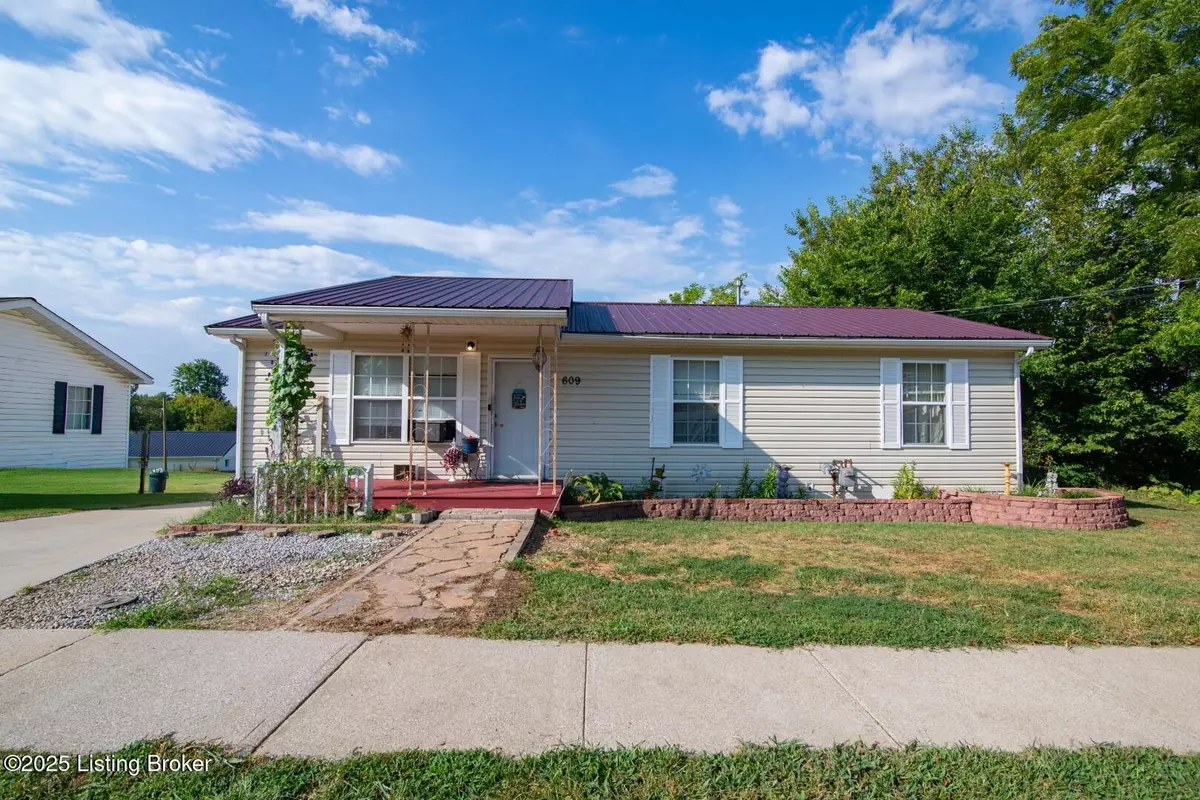 Elizabethtown, KY 42701,609 Moore Dr