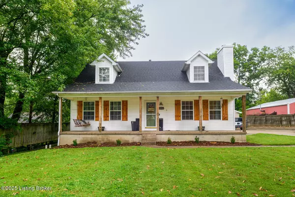 2107 Smith Rd, Fairdale, KY 40118