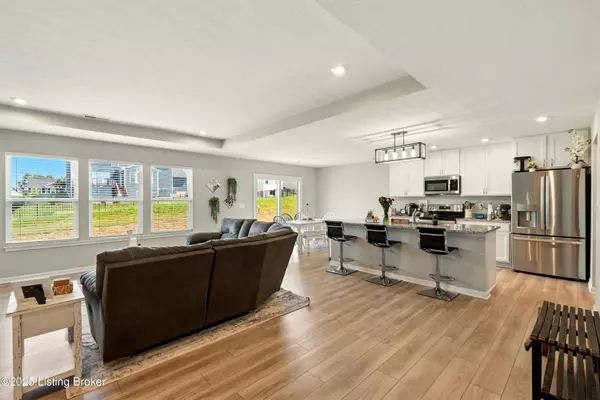 La Grange, KY 40031,3810 Scarlet Oak Ln