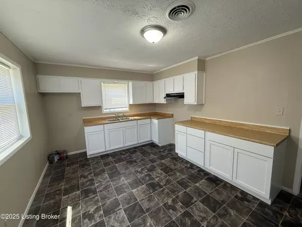 Louisville, KY 40258,6709 Rebecca Ln