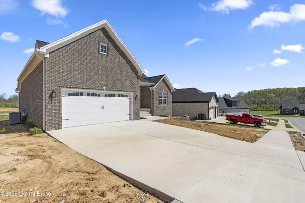 Elizabethtown, KY 42701,109 Bonfire Ln