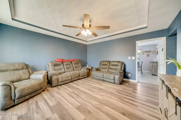 Shepherdsville, KY 40165,193 Tecumseh Dr