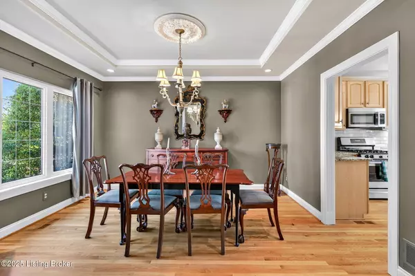 Louisville, KY 40245,16606 Middle Hill Ct