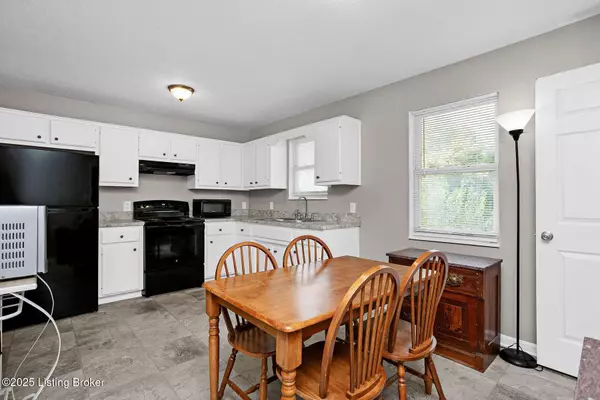 Springfield, KY 40069,141 Pearl Harbor Ln
