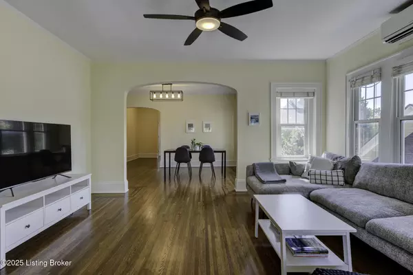 Louisville, KY 40205,2312 Alta Ave #5