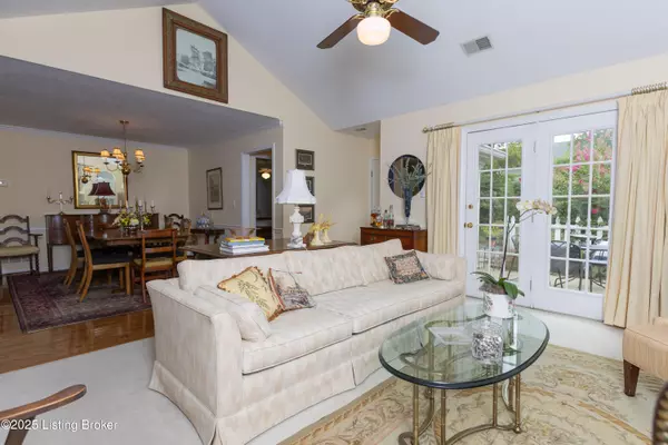 Louisville, KY 40242,8505 Wyndstar Pl