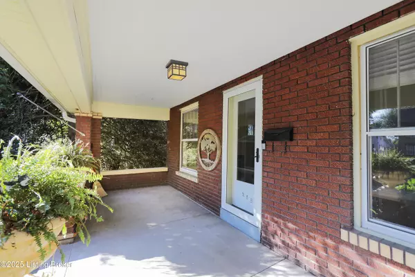 Louisville, KY 40206,258 Pennsylvania Ave