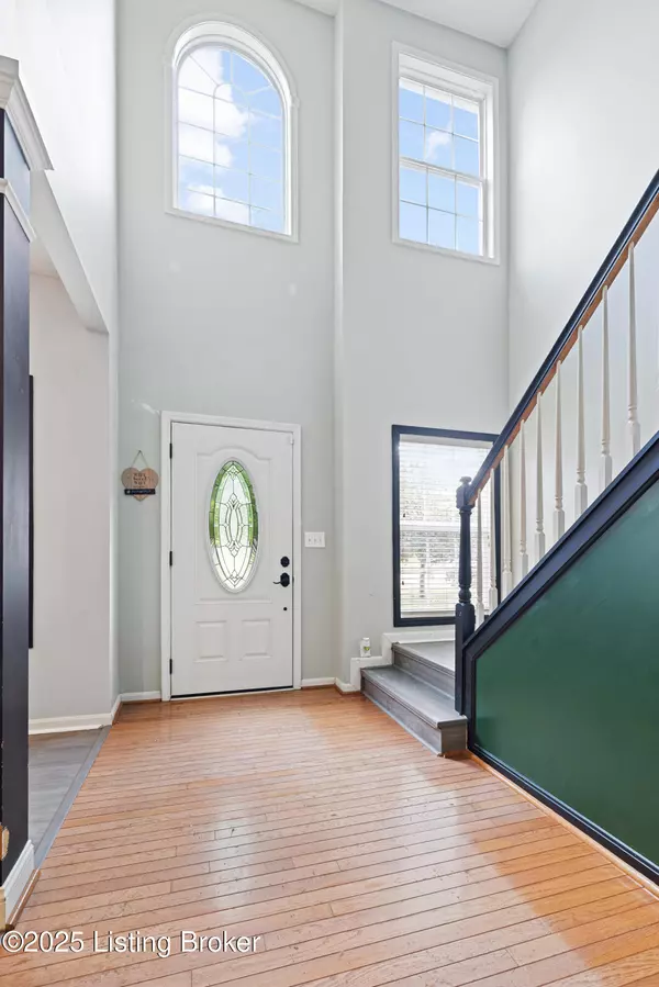 La Grange, KY 40031,904 Woodland Ridge Cir