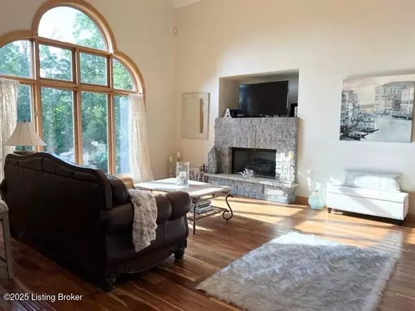 Mt Washington, KY 40047,1464 E. Sanders Ln