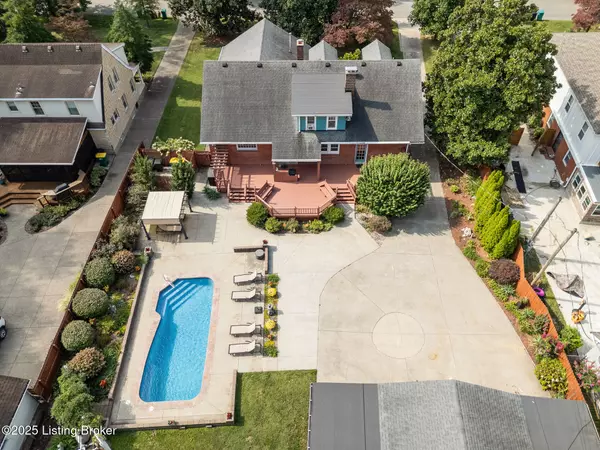 Louisville, KY 40213,3227 Robin Rd