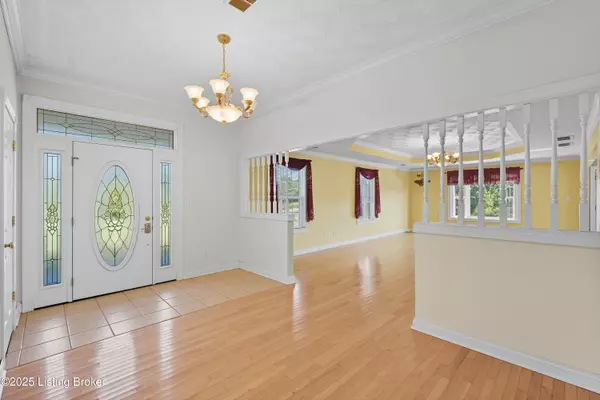 Willisburg, KY 40078,325 Dylan WAY