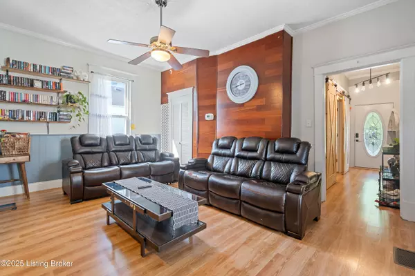 Louisville, KY 40214,4905 S 5th St