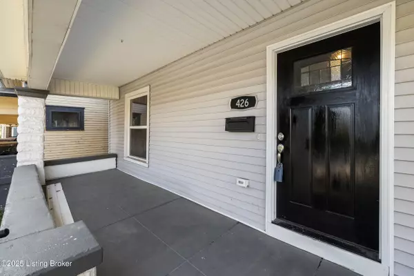 Louisville, KY 40203,426 E Oak St