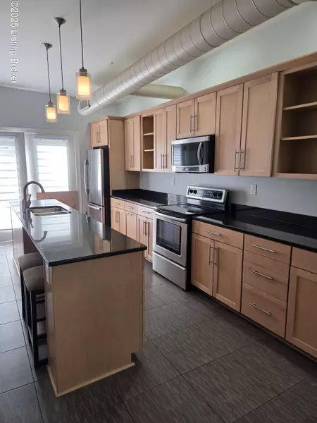 1216 Bardstown Rd #2, Louisville, KY 40204