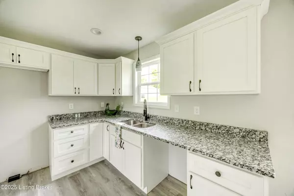 Chaplin, KY 40012,180 Nelson Avenue