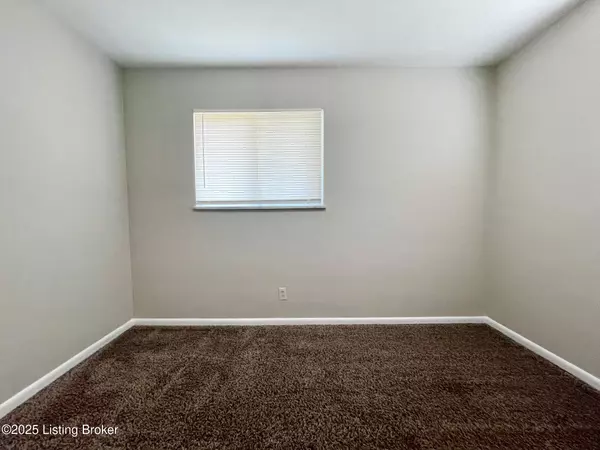 New Albany, IN 47150,210 Finchleigh Dr