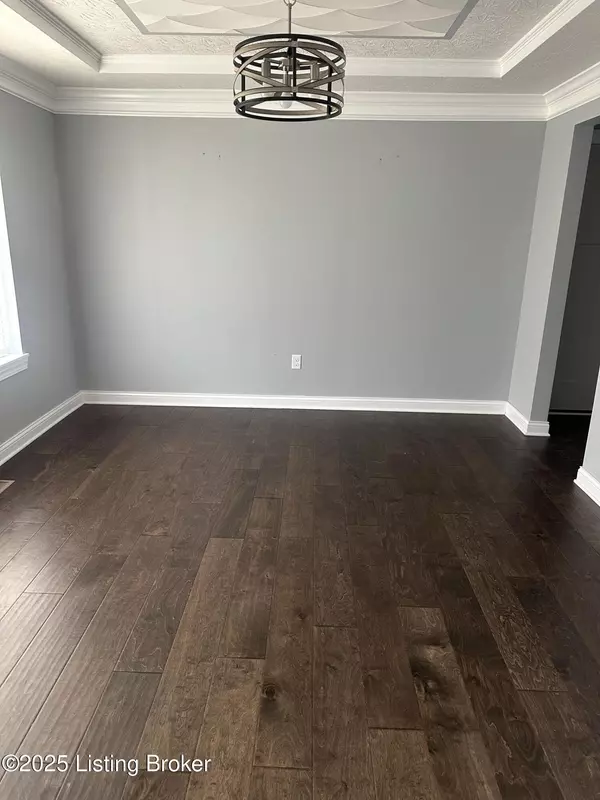 Vine Grove, KY 40175,130 Diamond Ct