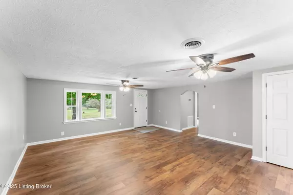 Sweeden, KY 42285,245 Old Kyrock Rd