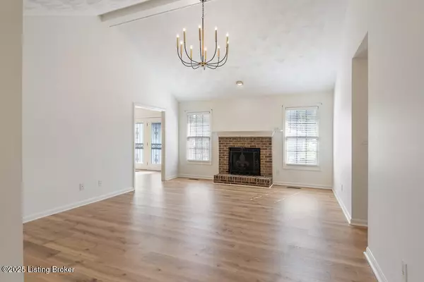Fairdale, KY 40118,10417 Gisela Ct