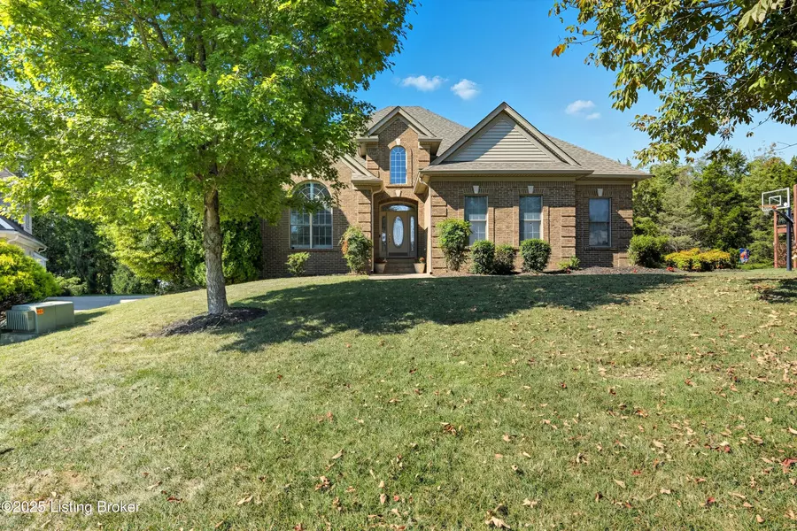 12404 Valley Park Ct, Louisville, KY 40299