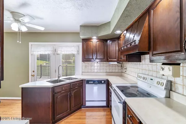 Crestwood, KY 40014,9204 Woodreed Ct