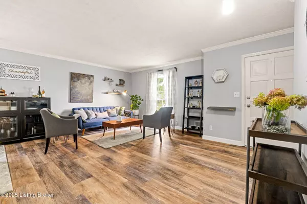 Louisville, KY 40241,3806 Riveroaks Ln