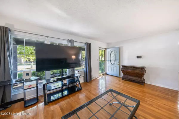 Radcliff, KY 40160,249 Indiana TRL