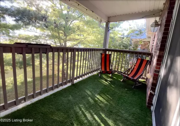 Lyndon, KY 40242,1122 Powerhouse Ln #UNIT 203