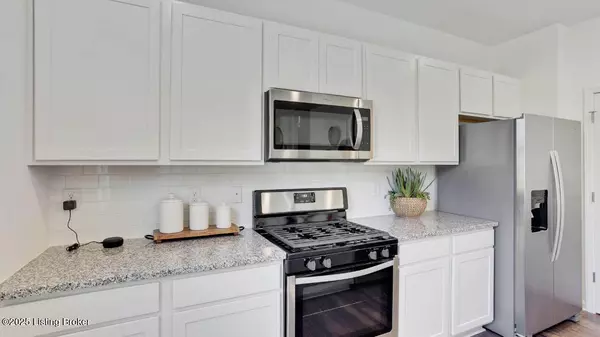 Louisville, KY 40229,11037 Pheasant Hill Cir