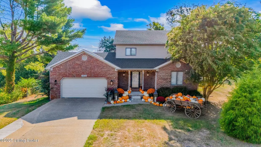 2908 Carriage Hill Dr, Bowling Green, KY 42104