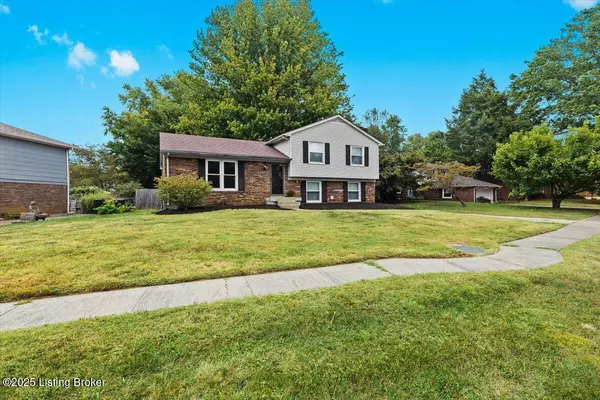 Jeffersontown, KY 40299,9205 Auburn Ave