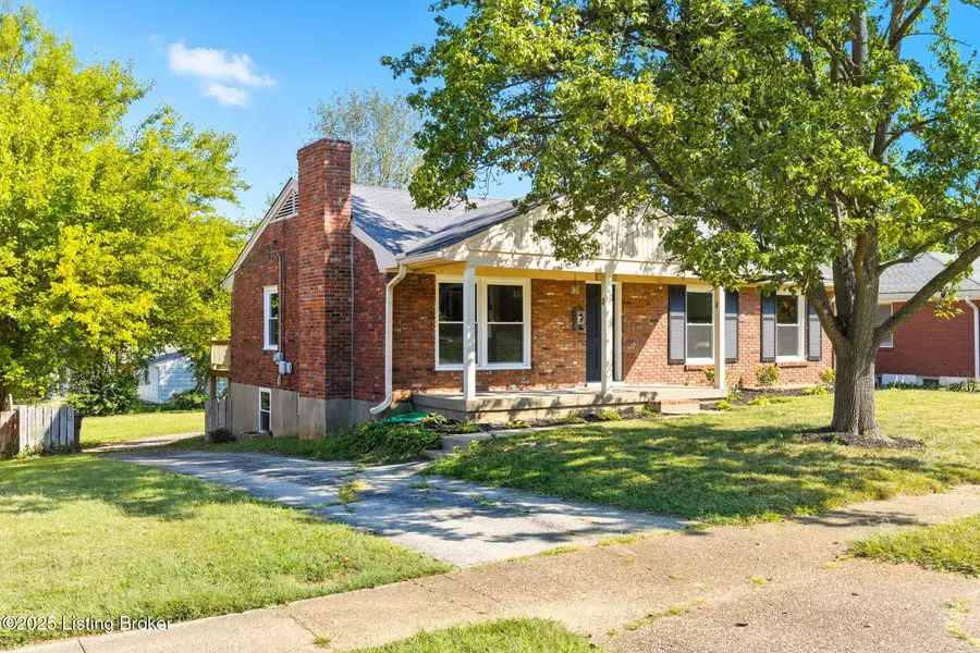 12313 Ridge Crest Dr, Louisville, KY 40243