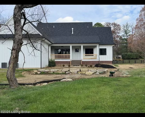 Prospect, KY 40059,3973 Hidden Falls Dr