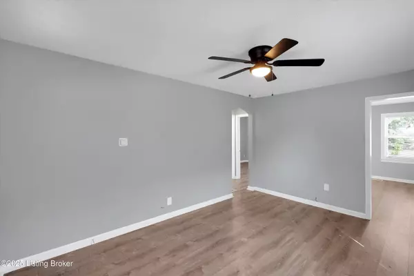 Louisville, KY 40215,1005 Camden Ave