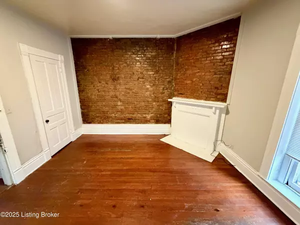 Louisville, KY 40208,1503 S 4th St #3