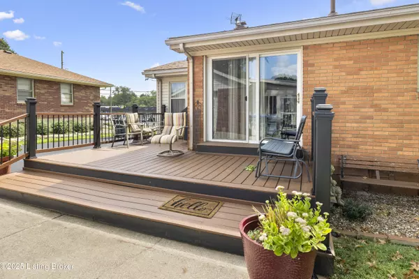 Louisville, KY 40219,5411 Robbs Ln